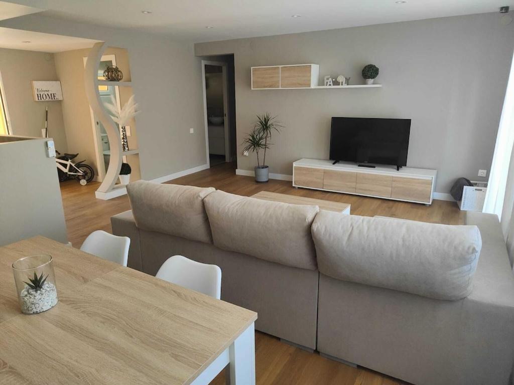 Superbe Appartement Terrasse Entierement Renove Au Bord De L'Ebre Deltebre Exterior foto